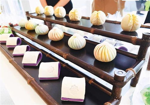 舉著雪糕去打卡 文創食品花樣百出，激活文化景區的文藝創作